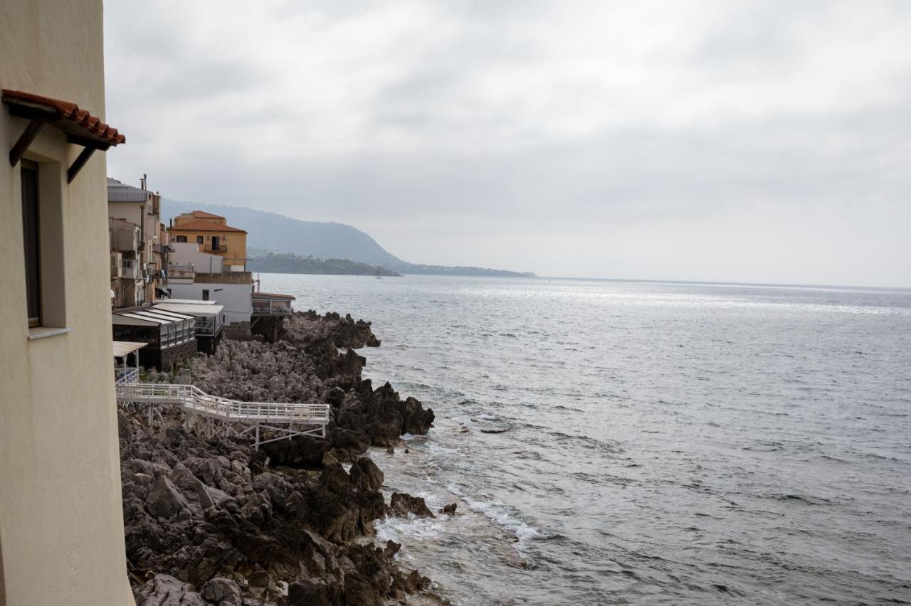 Апартаменты Bastione Чефалу Экстерьер фото
